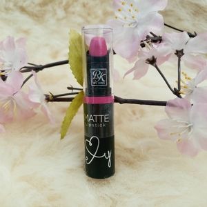 💋 Ruby Kisses Matte Lipstick Sugar Pink